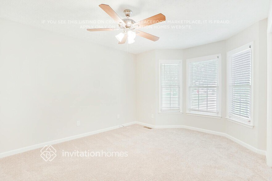 Building Photo - 460 Austin Dr