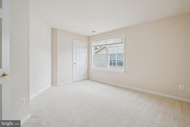 Building Photo - 13214 Triple Crown Loop