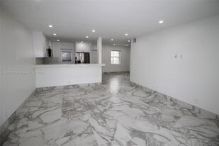 Building Photo - 4100 N 58th Ave