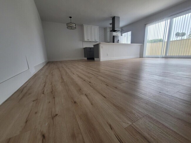 Interior Photo - Lucerne