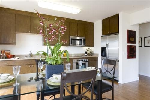 kitchen - 199 New Montgomery St