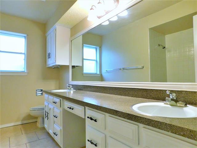 Building Photo - 1706 Wisteria St