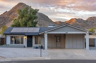 Building Photo - 2506 E Aster Dr