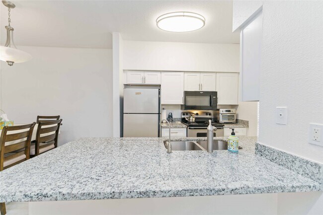 Building Photo - 710 Bering Dr