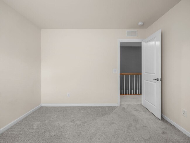 Building Photo - 4 Bedroom/2 Bath Duncan/Riverfalls