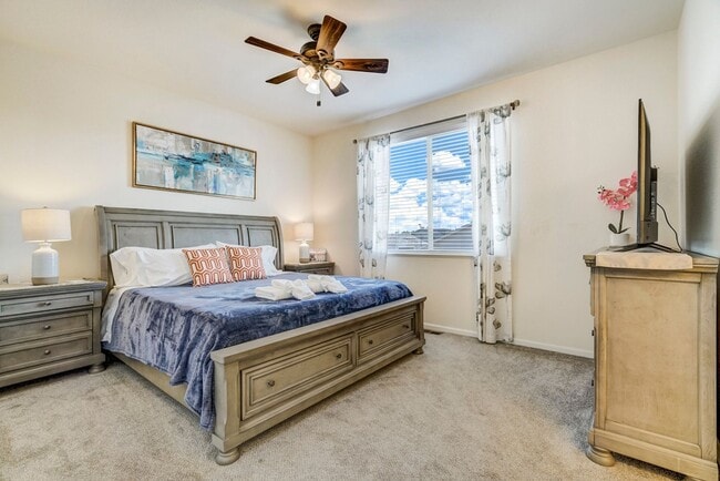 Building Photo - Charming 3BR Condo in Fountain