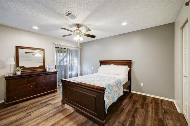 Building Photo - 3616 Ocee St