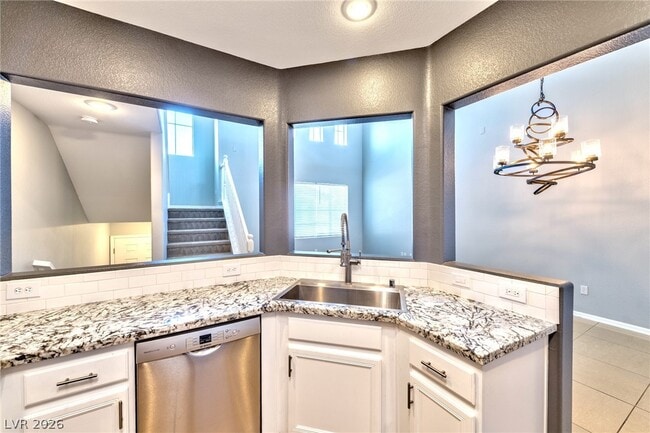 Building Photo - 11478 Ogden Mills Dr