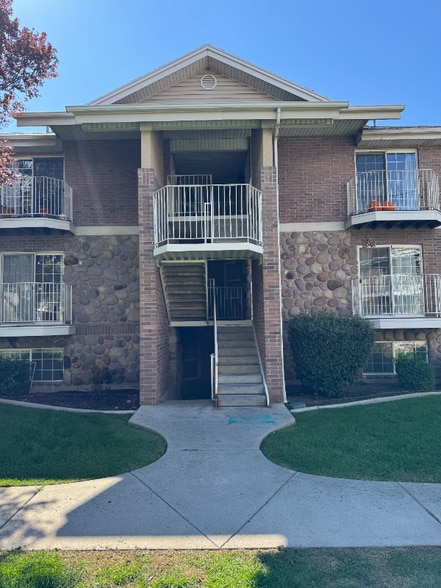 Building Photo - 1402 W 1300 N St