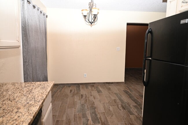 Building Photo - 4103 Beard Ave