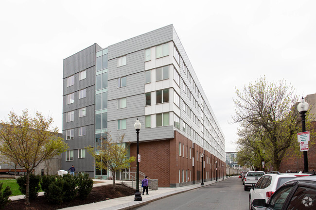 Primary Photo - 88 Hudson Street Condominiums