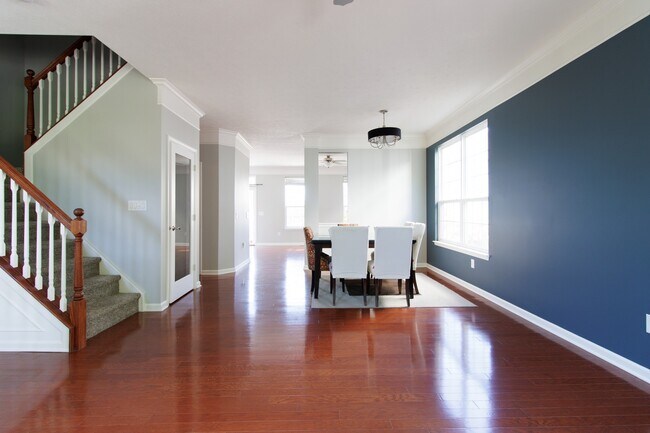 Building Photo - 1006 Cavendish Dr