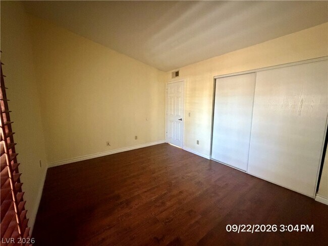 Building Photo - 711 Bass Dr
