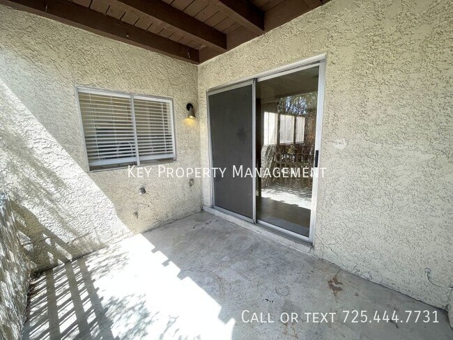 Building Photo - 5340 Retablo Ave