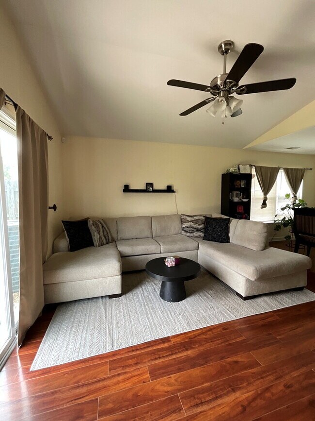 Building Photo - Godley Station Schools