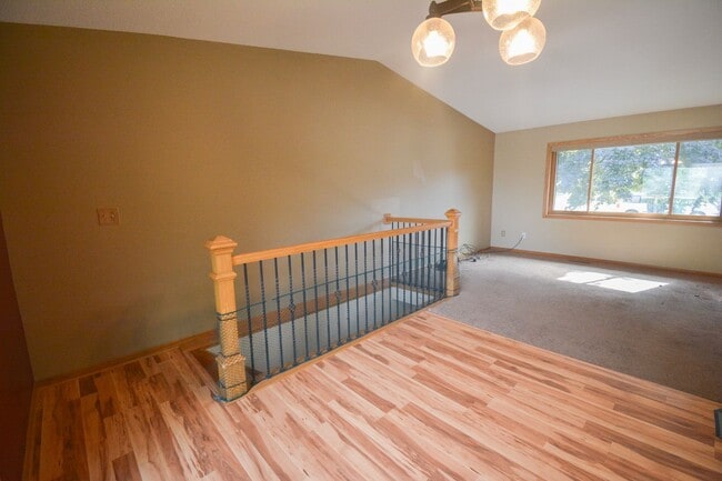 Building Photo - Spacious 3 Bed, 2 Bath Home with Finished Basement and Walkout Patio!