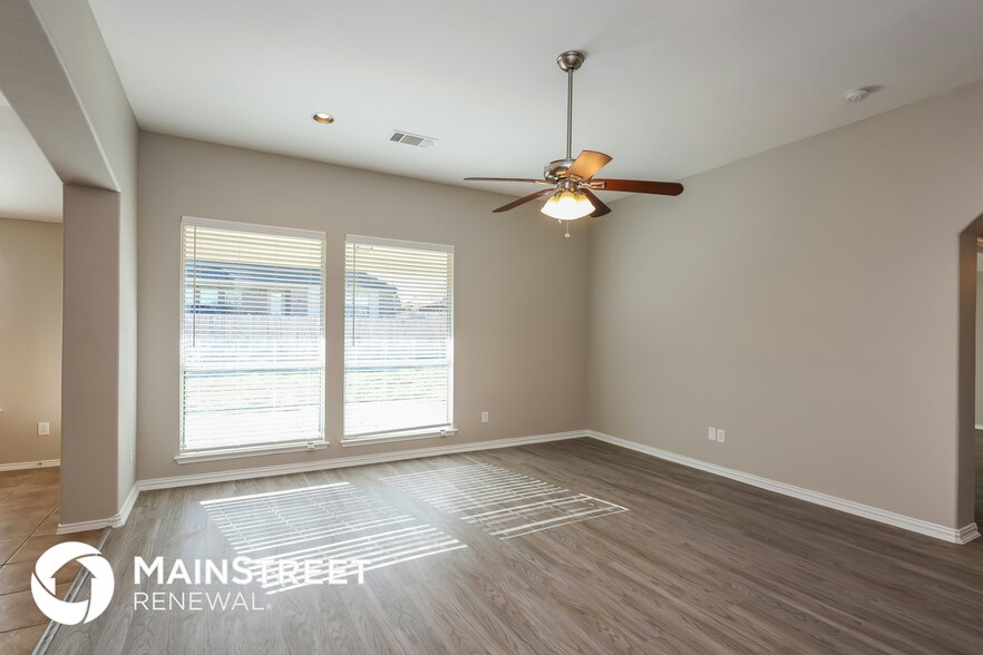 Building Photo - 927 Remington Ranch Rd