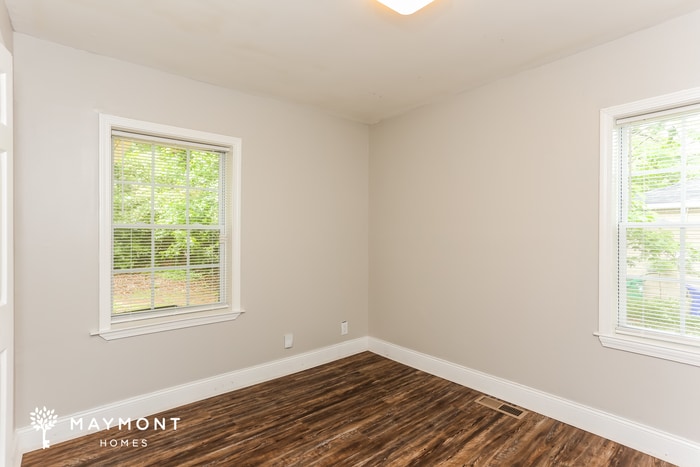 Building Photo - 1431 Cobb Branch Dr
