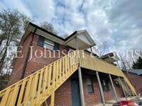 Building Photo - Markwood Apartment