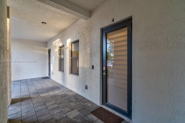 Building Photo - 7925 NW 104th Ave