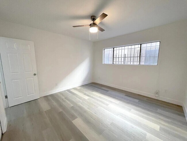 Building Photo - 1974 S Garth Ave