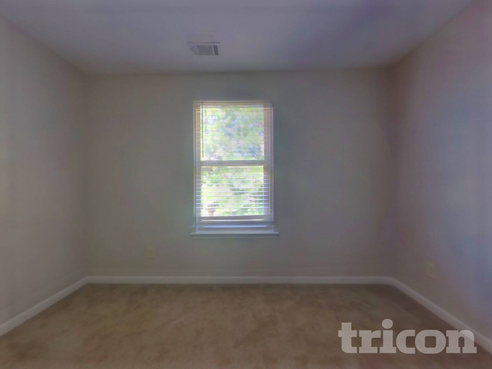 Building Photo - 17 Carriage Hls Dr SE