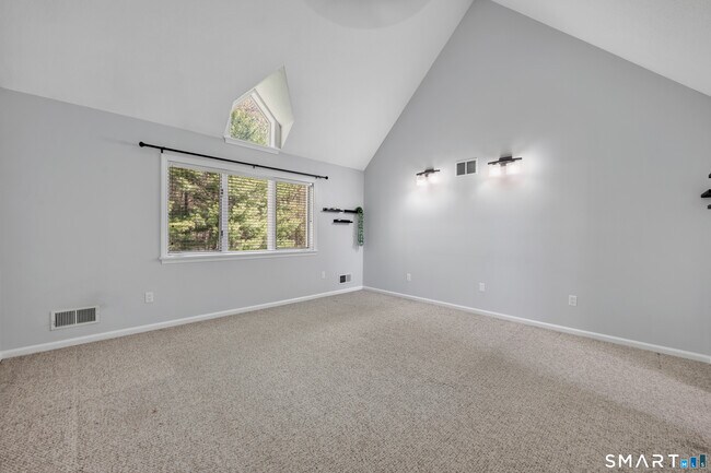 Building Photo - 72 Timberwood Rd