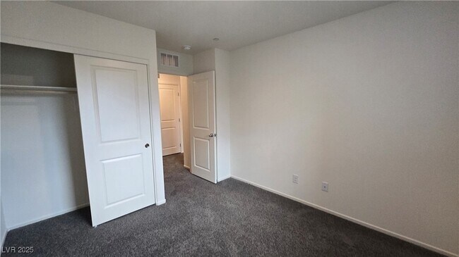 Building Photo - 4857 Orchid Rdg Ave