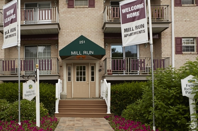 Primary Photo - Mill Run Apartments