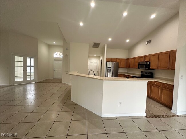 Building Photo - 3510 40th St SW