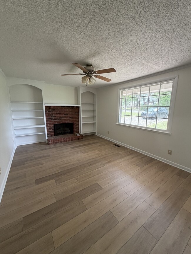 Building Photo - 131 Neal Blvd