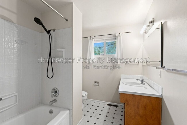 Building Photo - 9717 N Stevens St