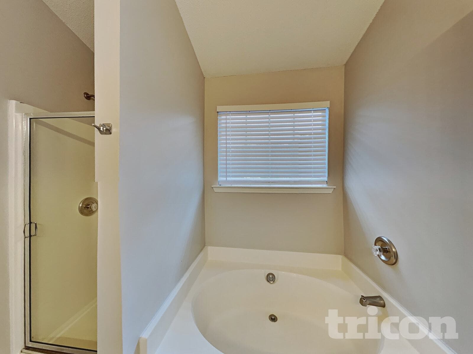 Building Photo - 211 Beckenham Ln