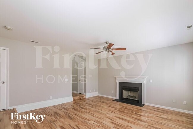 Building Photo - 2505 Boulder Ridge Dr