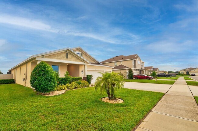 Building Photo - 413 Halter Dr