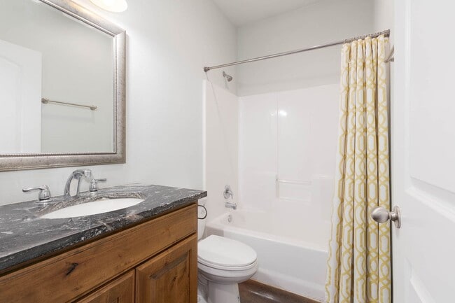 Building Photo - Kerrville, TX!  Country Charm with Modern Flair.