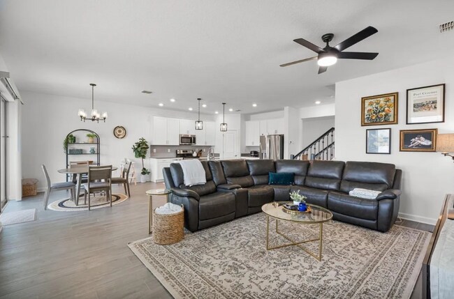 Building Photo - 11791 Language Wy