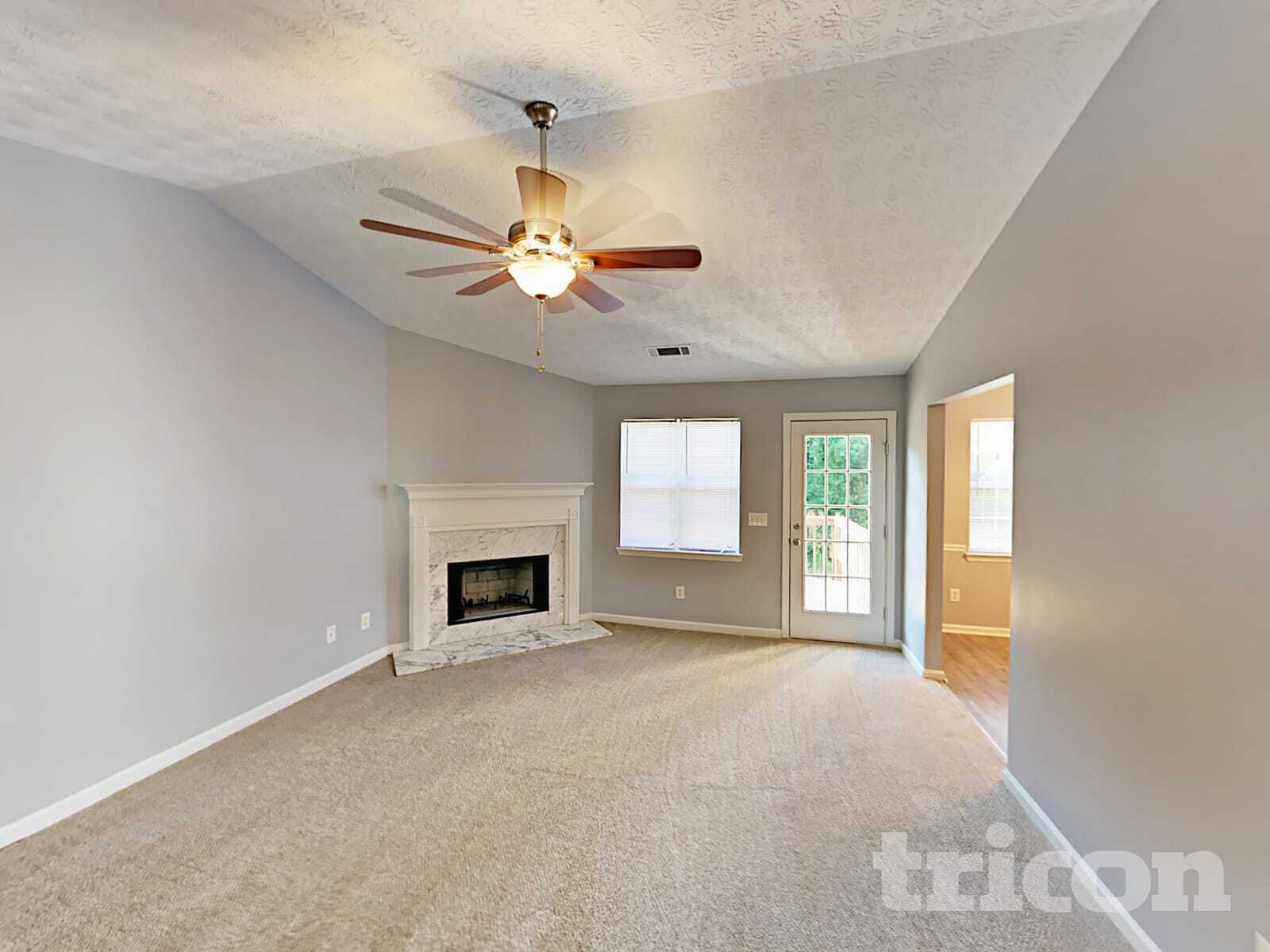 Building Photo - 160 Brighton Dr