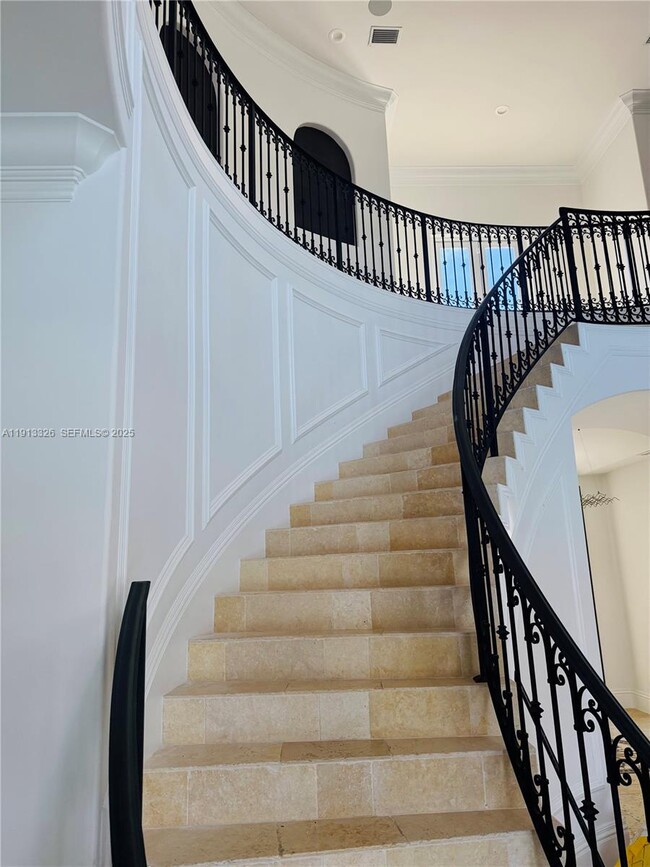 Building Photo - 959 Eve St