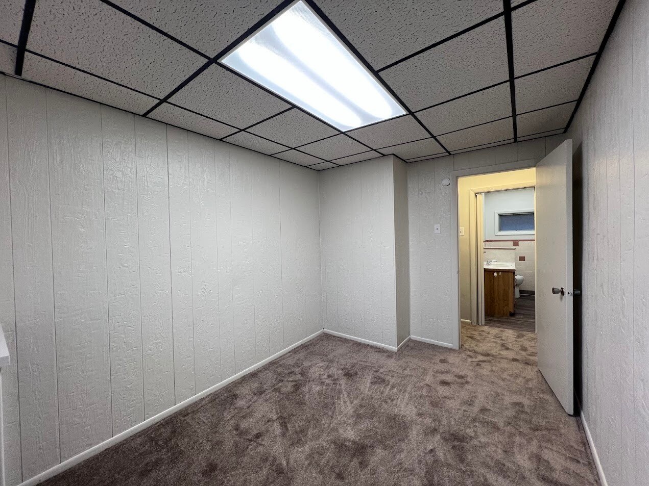 Building Photo - 304 Marie St