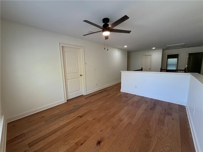 Building Photo - 4805 Carriage Bridge Ln