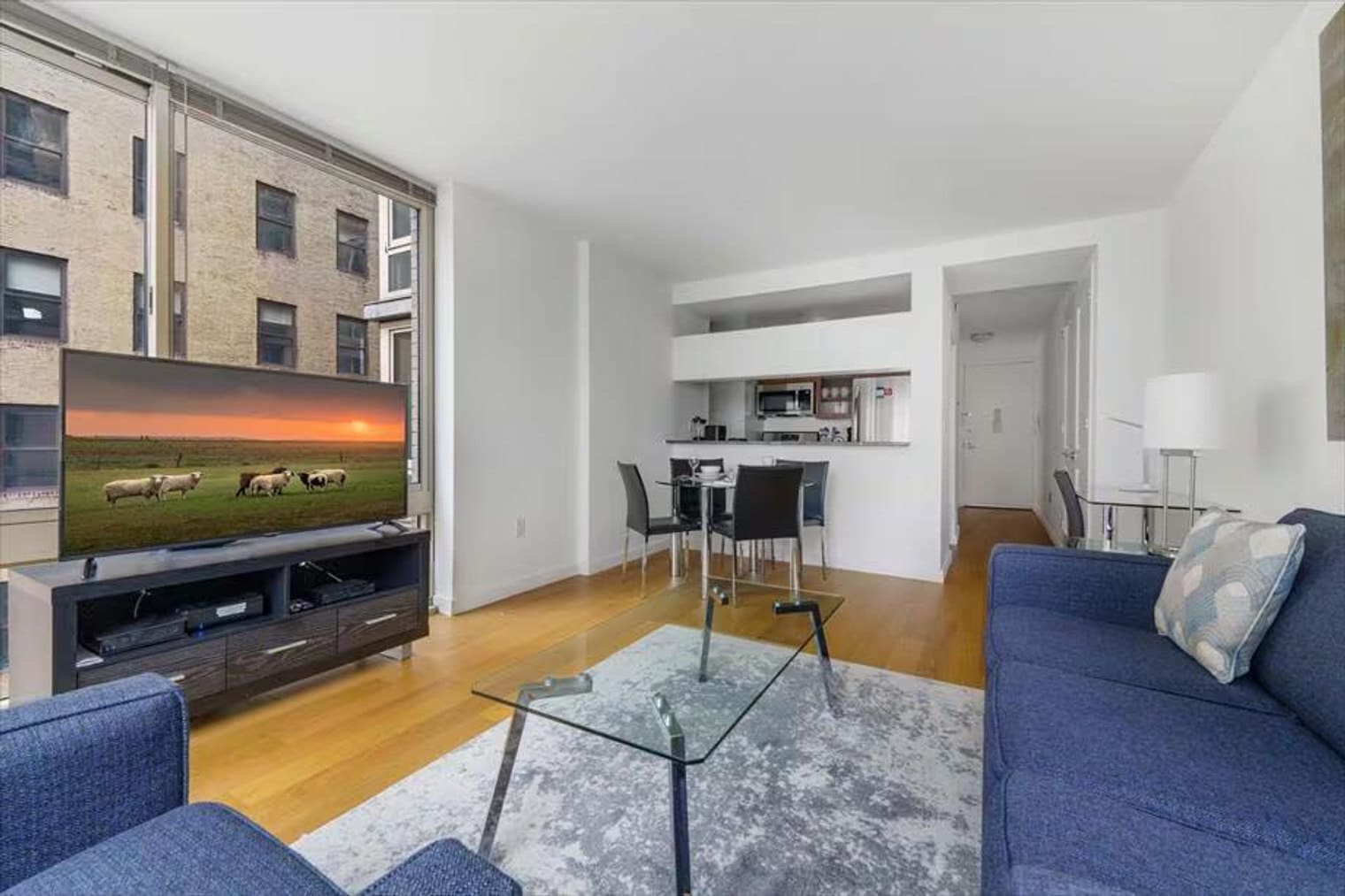 Building Photo - 254 W 54th St