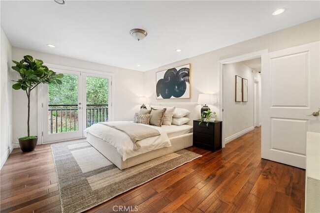 Building Photo - 9767 Blantyre Dr