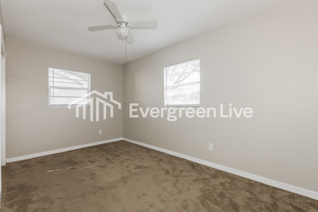 Building Photo - 2307 Freemason St