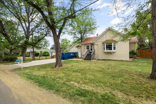 Building Photo - 7196 W 4th Ave