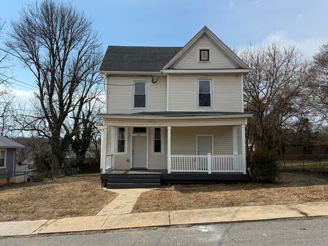 Building Photo - 317 Grove Street