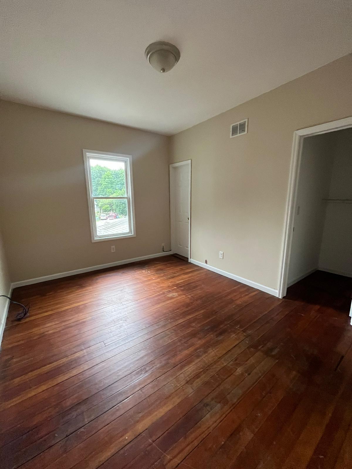 Bedroom 1 - 82 N Hamilton St