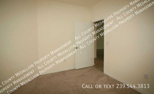 Building Photo - 4159 Bisque Ln