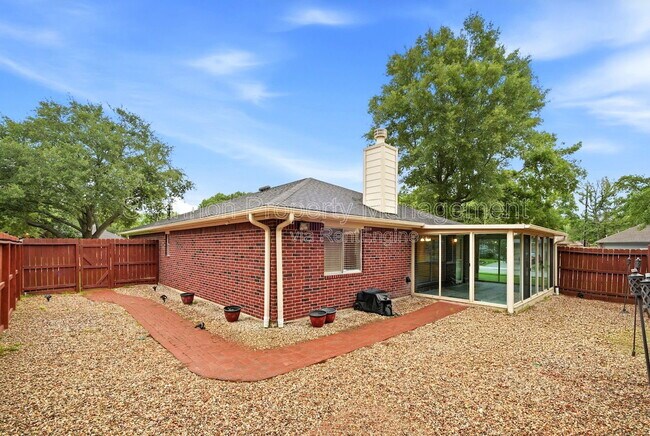 Building Photo - 3814 Apple Hollow Ln