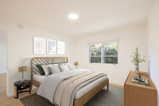 Building Photo - 1134 26th St - Parkview Santa Monica